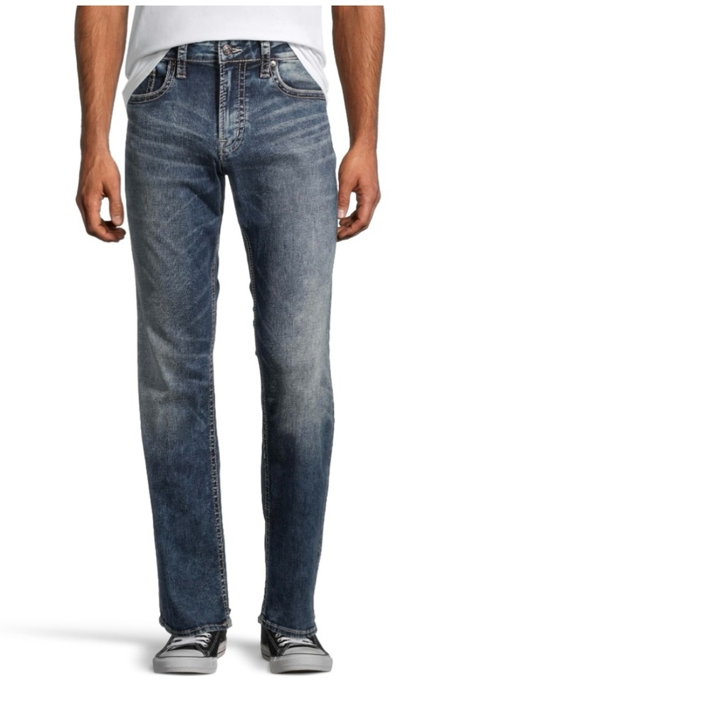NWT Silver Jeans Zac Relaxed Fit Straight Leg Size W42 L32